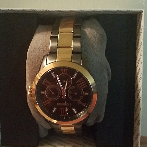 Watch - Picture 3 of 4